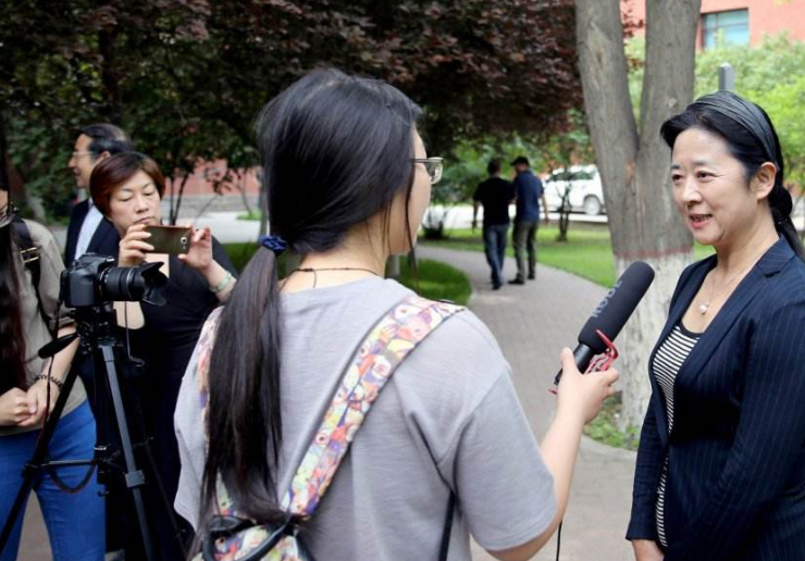 “稳中求进 只争朝夕:中国一汽暨红旗企业品牌召开2021年信息年会” “稳中求进 只争朝夕:中国一汽暨红旗企业品牌召开2021年信息年会”